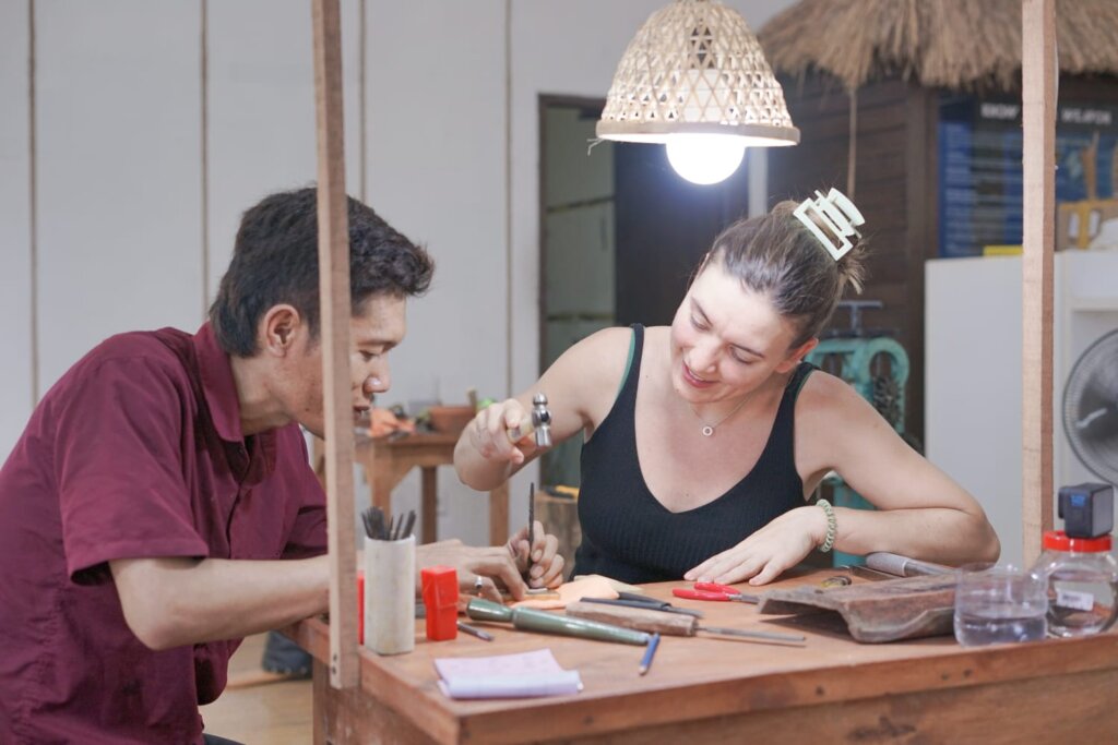 jewelry making ring class in kuta